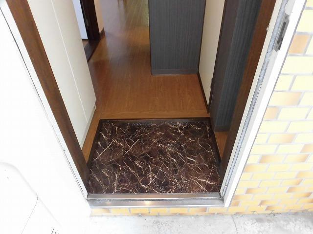 ビラ多摩川の玄関