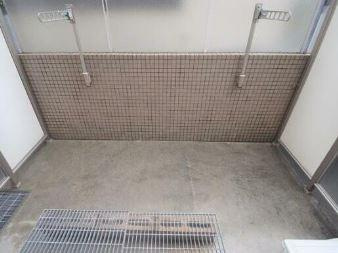 稲城市矢野口の賃貸マンションのバルコニー