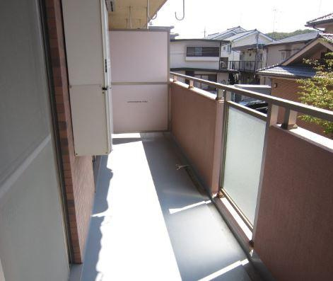 ピアガーデン参番館のバルコニー