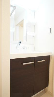 リブリ・多摩川の洗面所