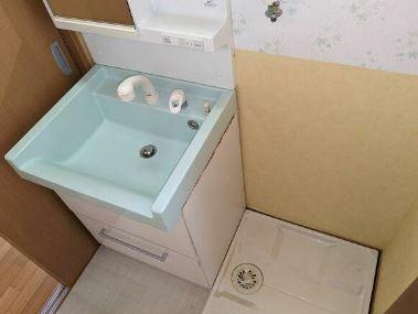 喜多見９丁目貸家の洗面所