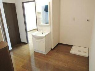 川崎市多摩区登戸の賃貸マンションの居間・リビング