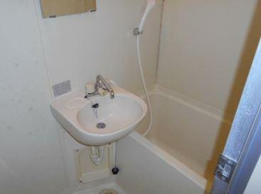 川崎市多摩区登戸の賃貸マンションの浴室