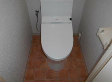 川崎市多摩区登戸の賃貸マンションのトイレ