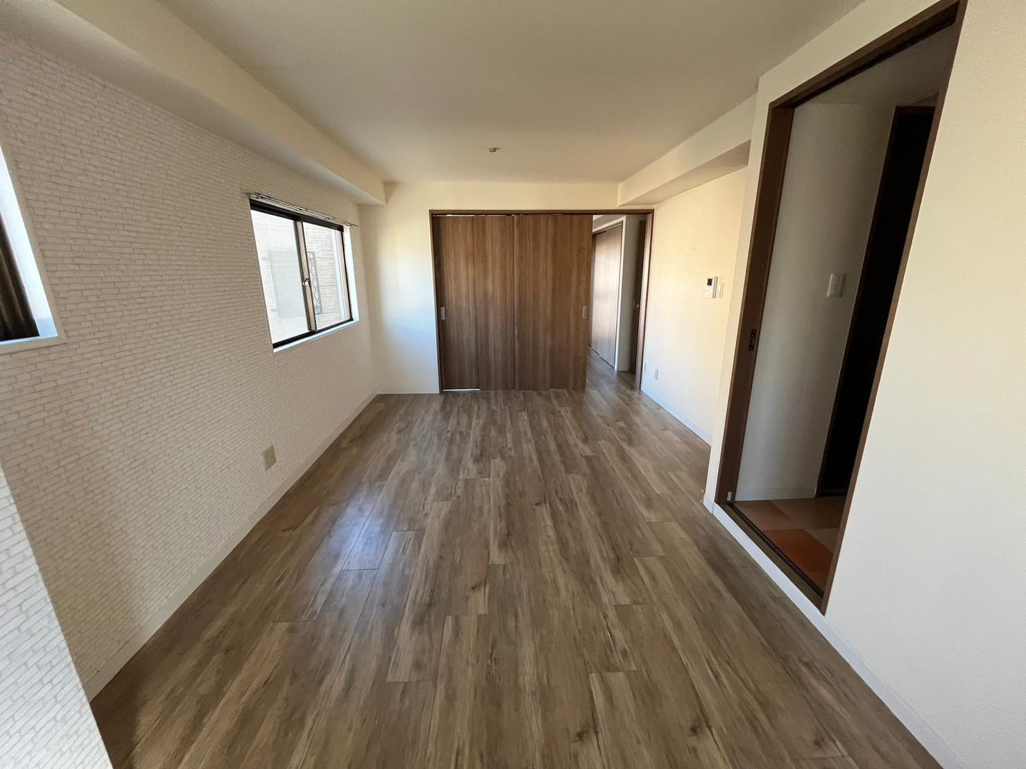 川崎市多摩区登戸の賃貸マンションの居間・リビング