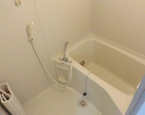 川崎市多摩区東三田３丁目の賃貸マンションの浴室