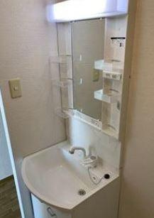 川崎市多摩区枡形２丁目のアパートの洗面所