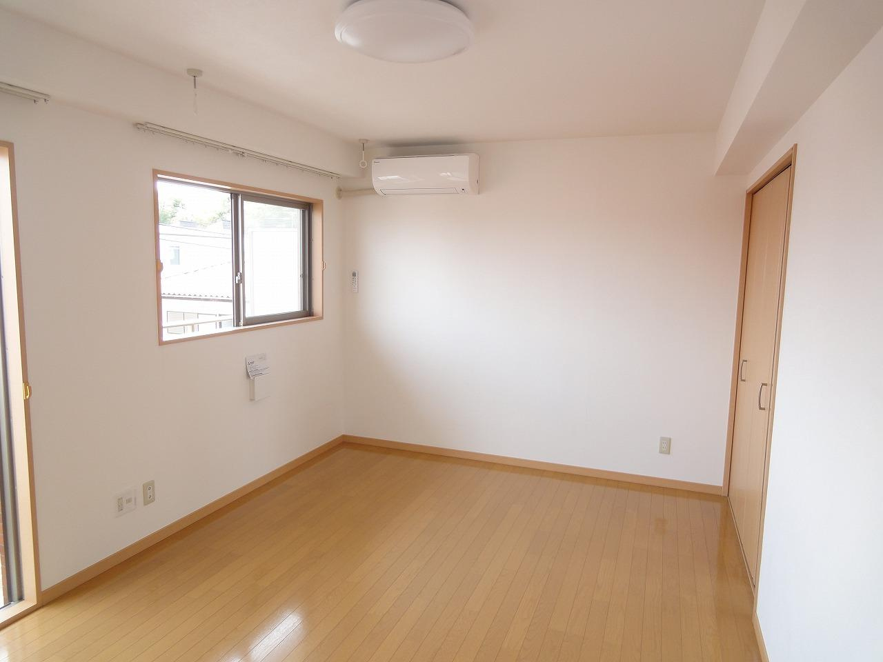 カーサ・コンフォルトIIのその他