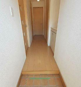 川崎市多摩区登戸のアパートの玄関