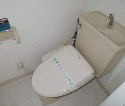 川崎市多摩区菅北浦２丁目の賃貸マンションの洗面所