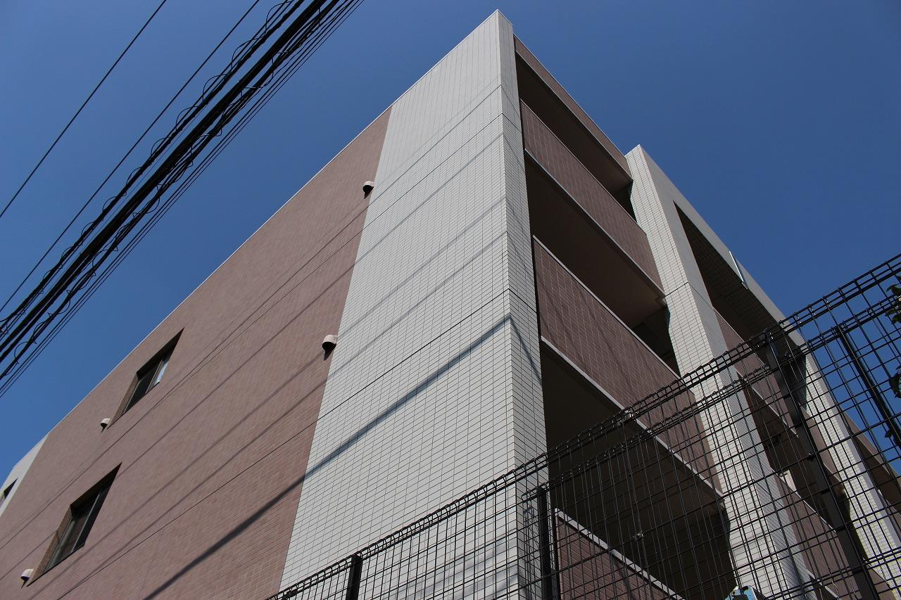 稲城市百村の賃貸マンション