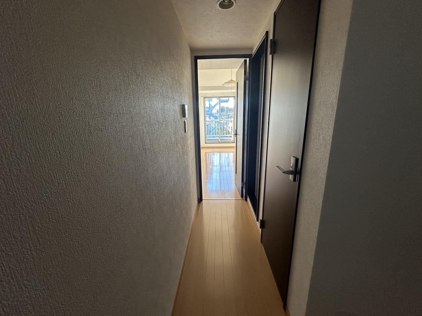 川崎市多摩区枡形５丁目のアパートの居間・リビング