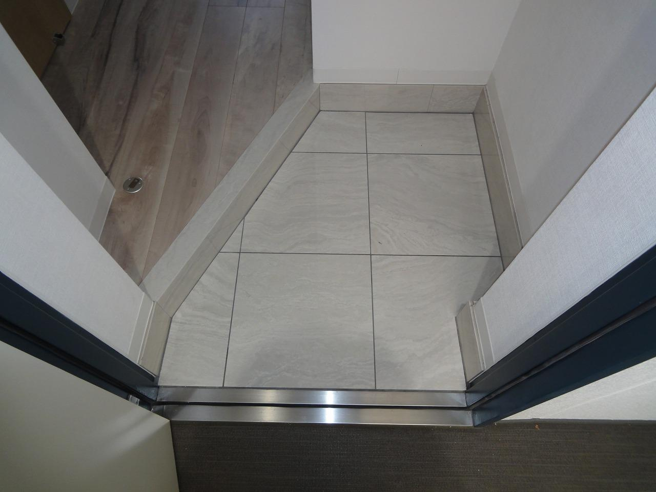 川崎市多摩区登戸の賃貸マンションの玄関