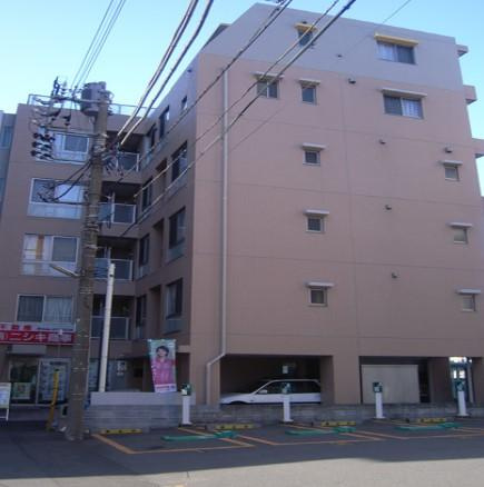 川崎市多摩区登戸の賃貸マンションの外観