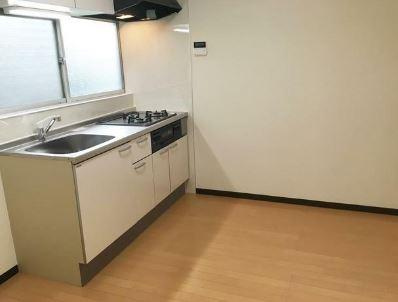 生田スカイハイツの居間・リビング