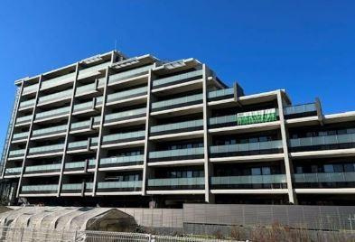 狛江市東和泉１丁目の賃貸マンションの外観