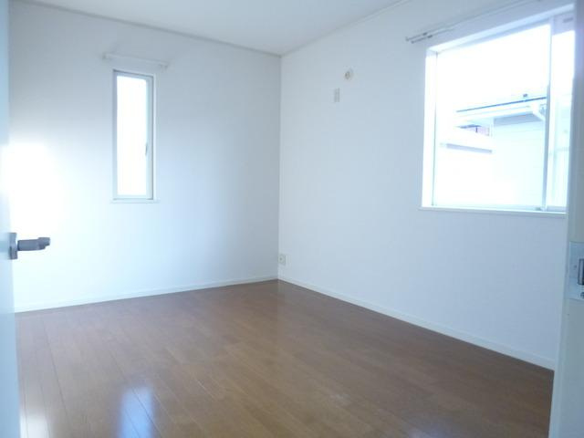 梶邸賃貸住宅の居間・リビング