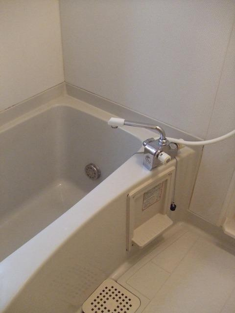 梶邸賃貸住宅の浴室