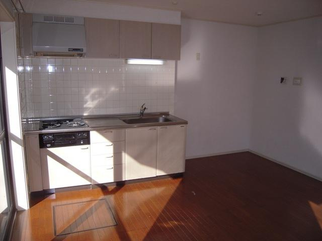 ディアコート陣屋　Ａ棟のキッチン