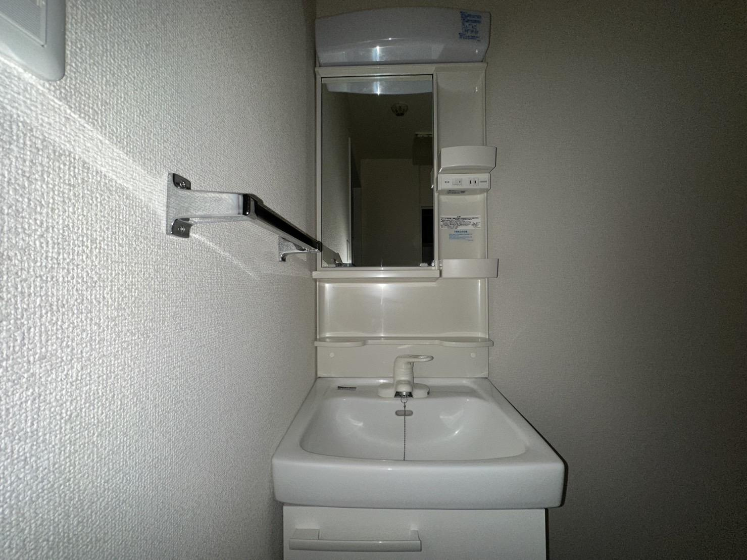 川崎市多摩区菅北浦３丁目の賃貸マンションの洗面所