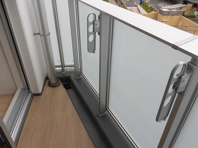 川崎市多摩区登戸の賃貸マンションのバルコニー