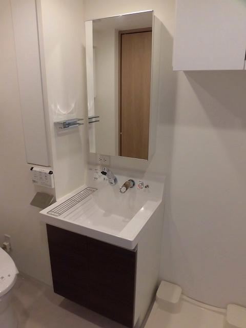 川崎市多摩区登戸の賃貸マンションの洗面所