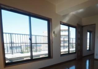 川崎市多摩区登戸の賃貸マンションのバルコニー