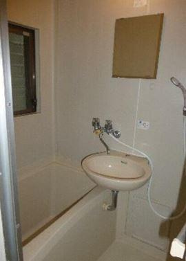 川崎市多摩区長尾６丁目の賃貸マンションの浴室