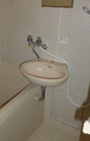 川崎市多摩区長尾６丁目の賃貸マンションの洗面所