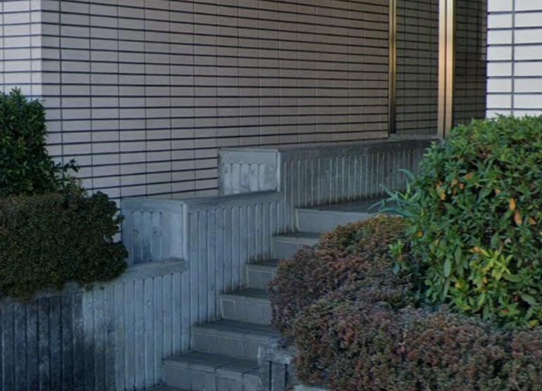 ベルメゾン町田のエントランス