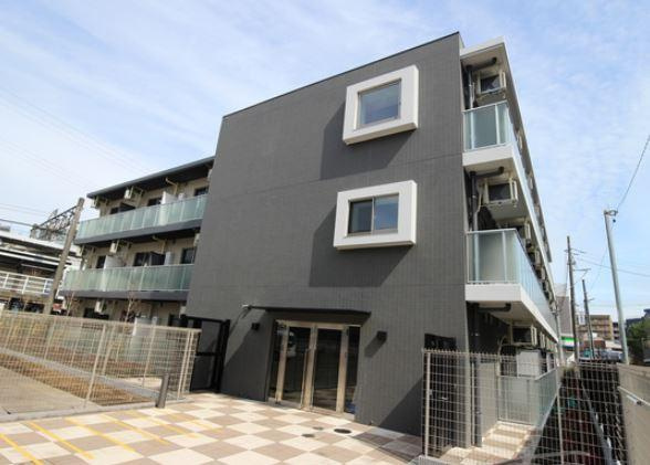 川崎市多摩区生田７丁目の賃貸マンションの外観