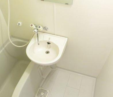 川崎市多摩区登戸の賃貸マンションの洗面所
