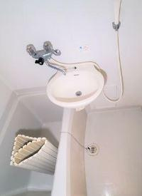 川崎市多摩区宿河原２丁目のアパートの洗面所