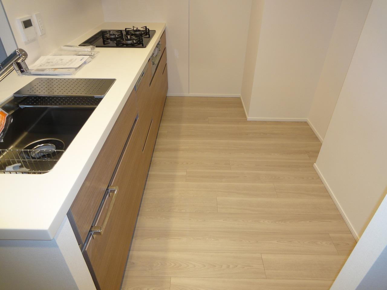 多摩市関戸１丁目の賃貸マンションの居間・リビング