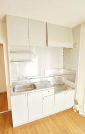 サンビレッジアムールBのキッチン