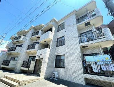 川崎市多摩区宿河原１丁目の賃貸マンションの外観