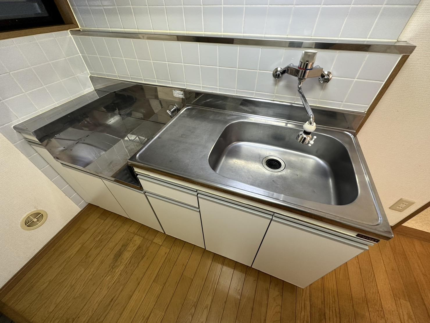 川崎市多摩区登戸新町の賃貸マンションのキッチン