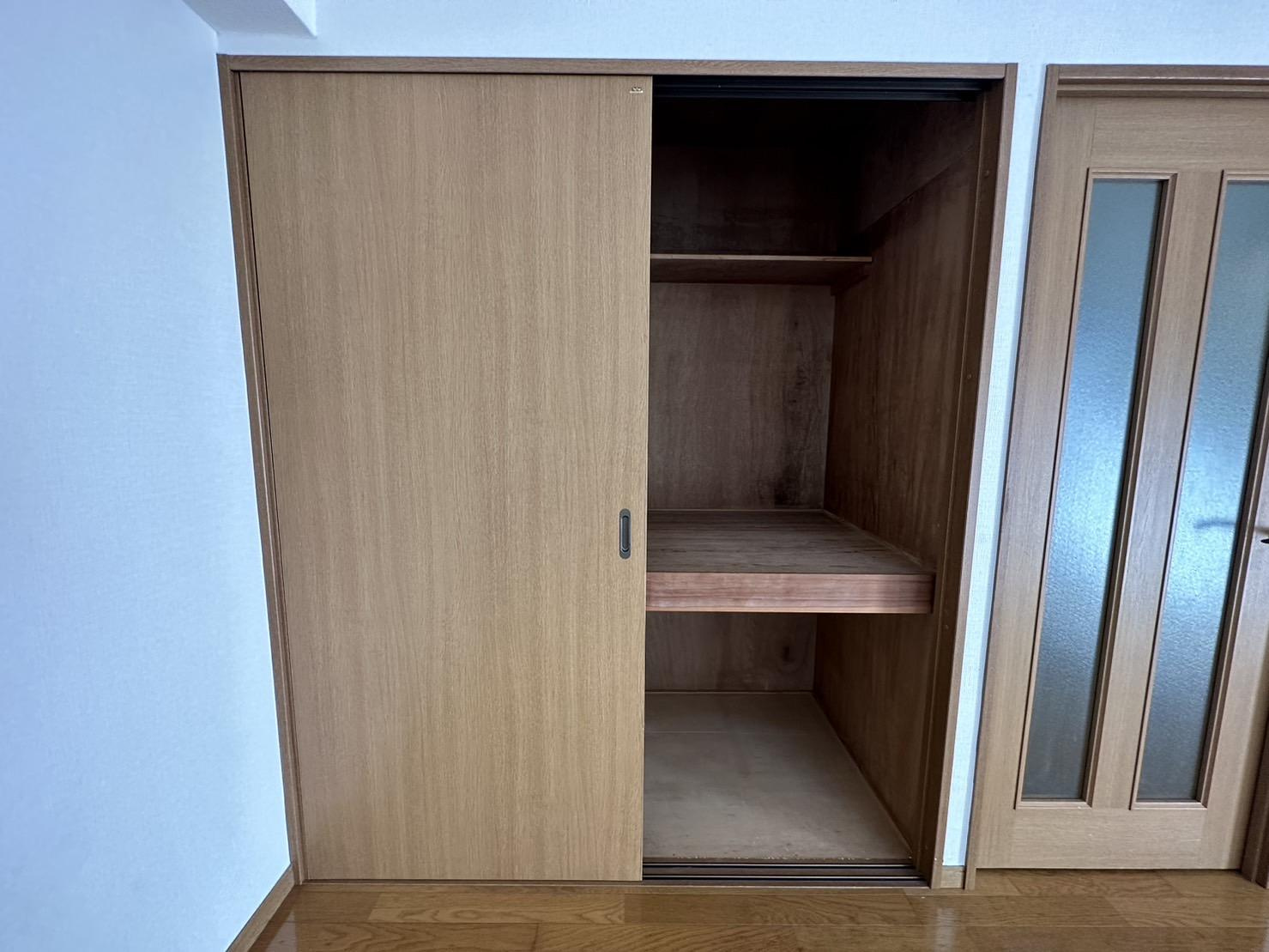 川崎市多摩区登戸新町の賃貸マンションの収納