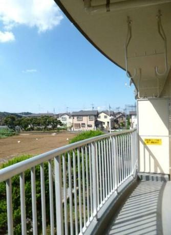 川崎市多摩区長尾４丁目の賃貸マンションのバルコニー