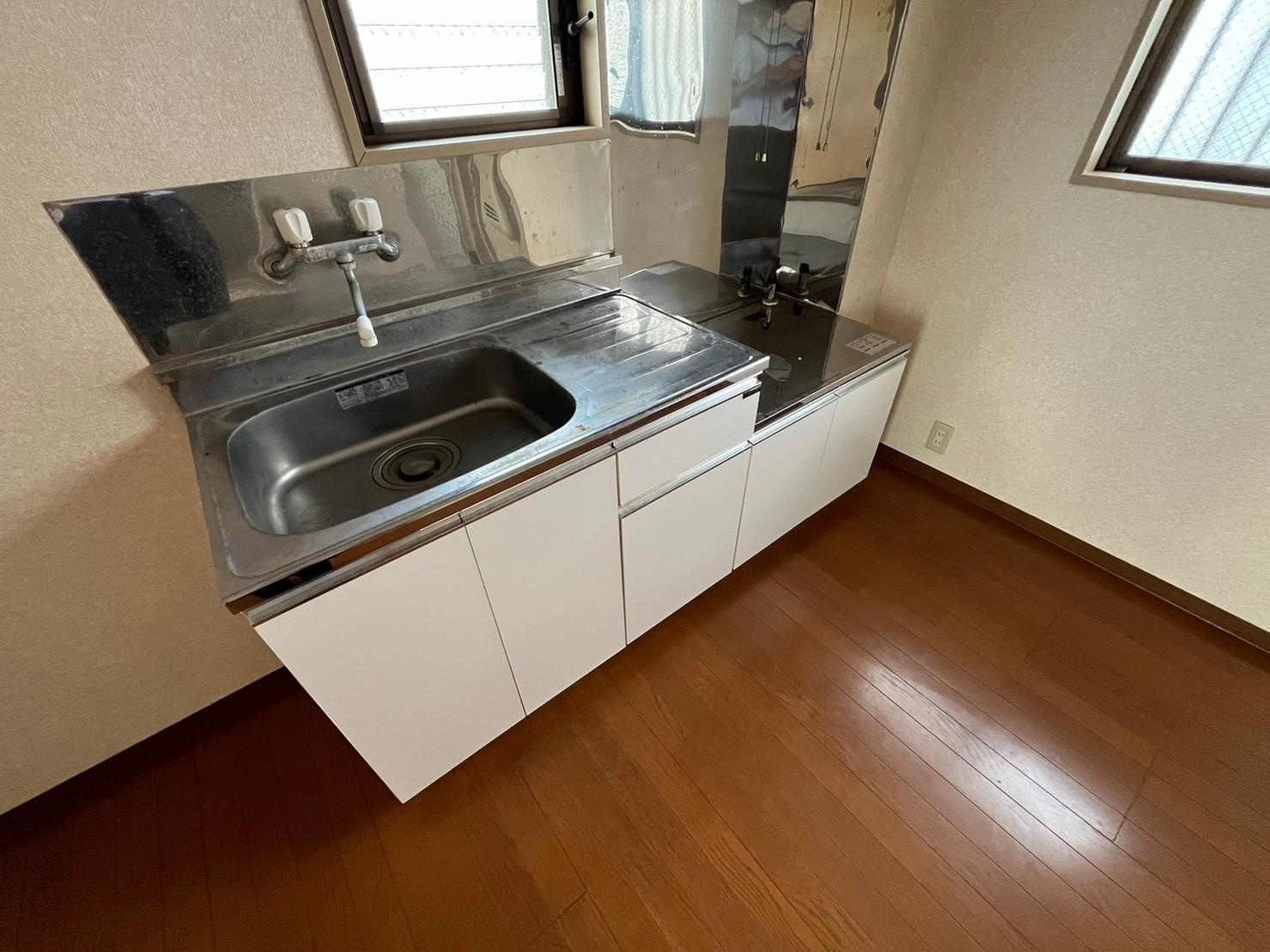 リベウツギのキッチン