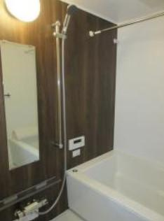 グラマシー新丸子の浴室|※猫1匹飼育可能です。