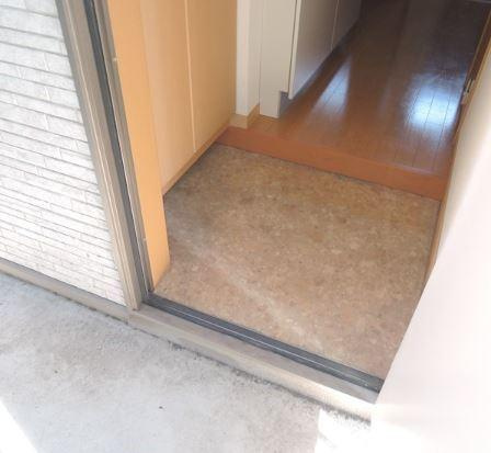 グリーンガーデンの玄関