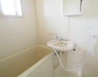 川崎市多摩区登戸新町のアパートの浴室