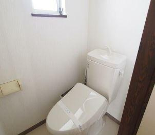 川崎市多摩区登戸新町のアパートのトイレ