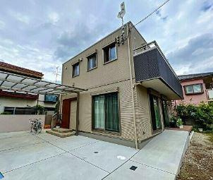 狛江市猪方３丁目のアパートの外観