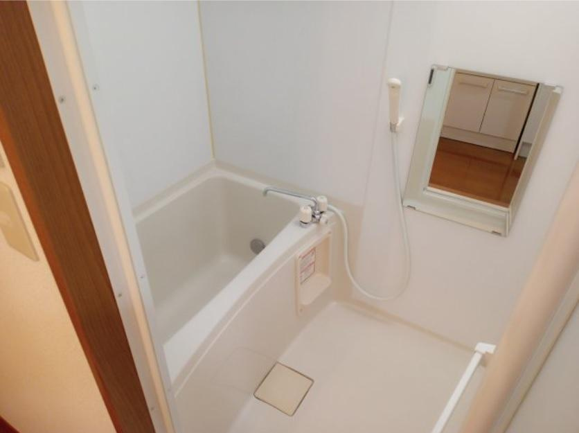 サンヒルズⅠの浴室