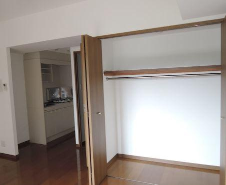 川崎市多摩区菅４丁目の賃貸マンションの収納