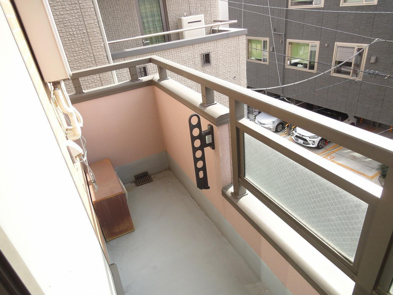 川崎市多摩区登戸の賃貸マンションのバルコニー