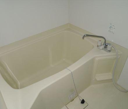 YTR wind（ワイティーアールウィンド）の浴室