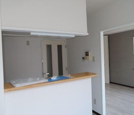 サンパレス多摩の居間・リビング